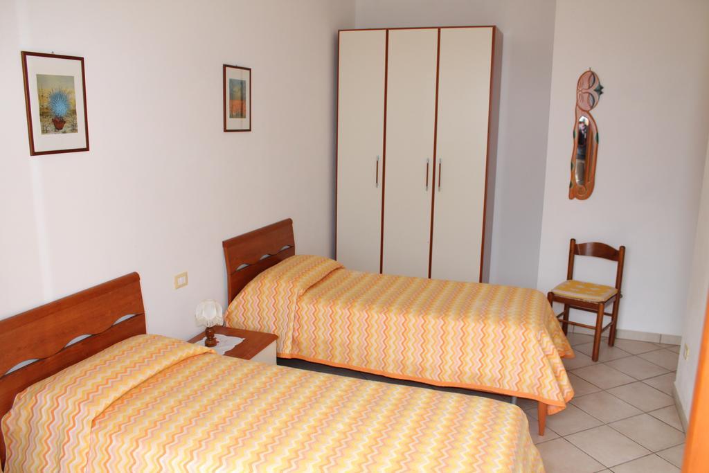 Agriturismo Susanna E Atria บิบโบนา ห้อง รูปภาพ